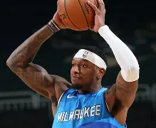 开云中国-勇士克莱汤普森复出回放全场比赛